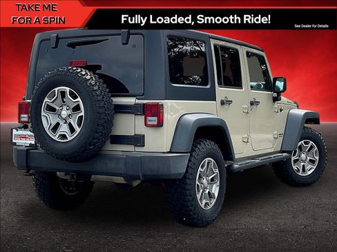 Used 2017 Jeep Wrangler Unlimited Rubicon w/ Dual Top Group AWD/4WD image 5
