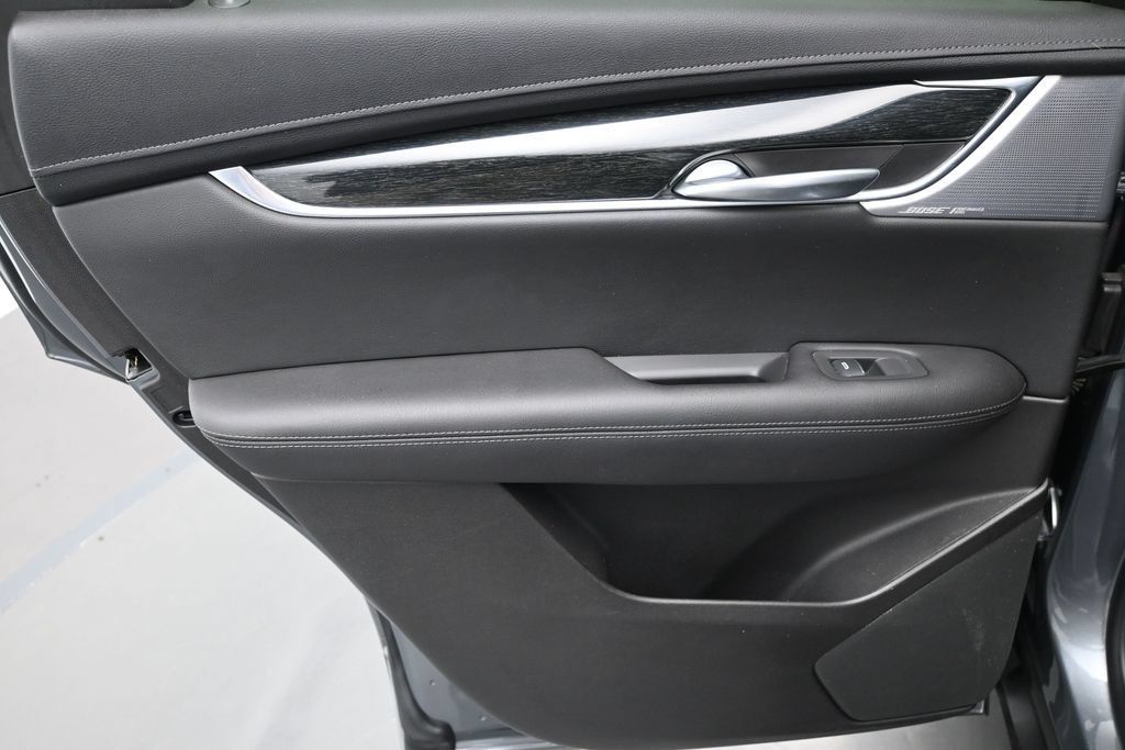 Used 2021 Cadillac XT5 Premium Luxury AWD/4WD image 24