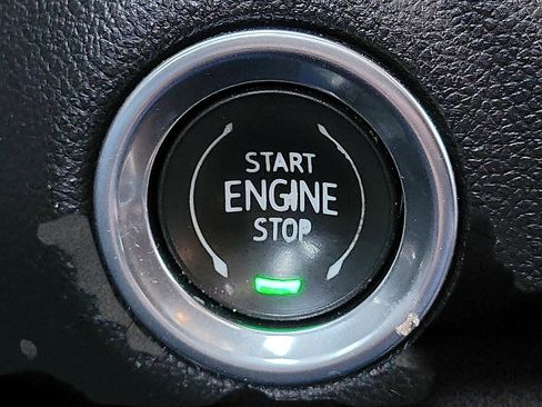 Used 2020 Chevrolet Silverado 1500 High Country w/ Technology Package image 17