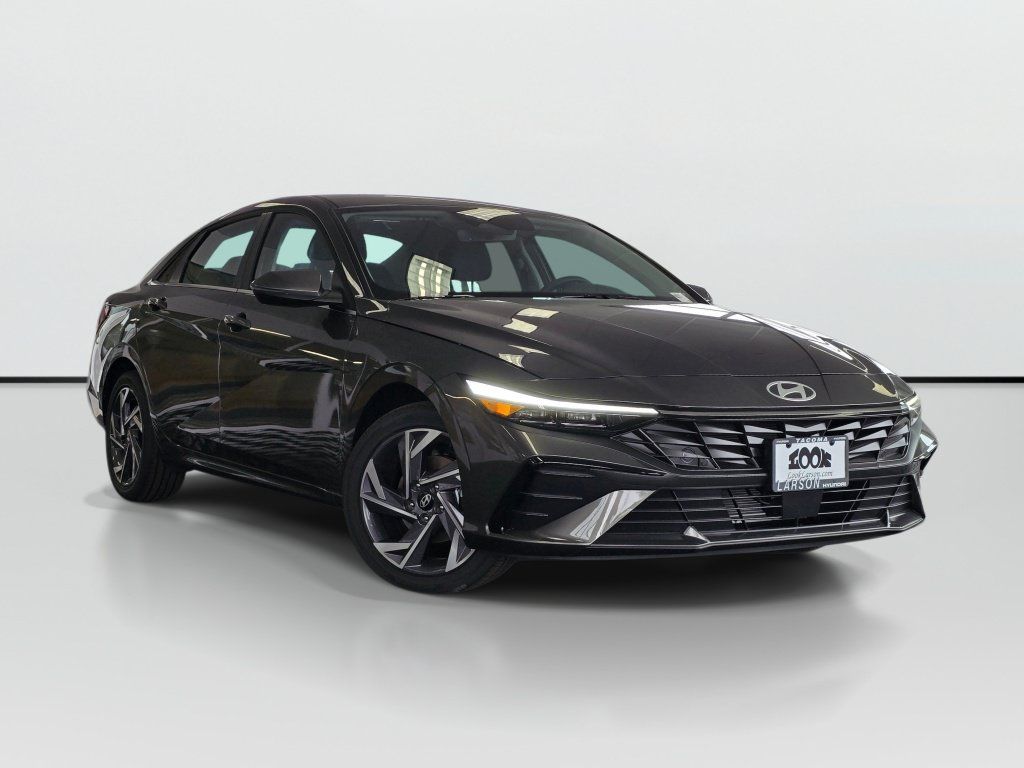 New 2026 Hyundai Elantra Limited FWD image 1