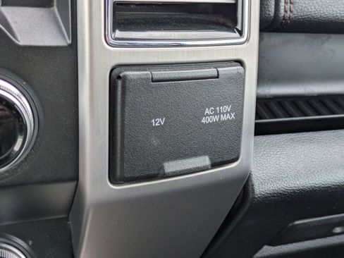 Certified 2019 Ford F150 Platinum w/ Equipment Group 701A Luxury AWD/4WD image 31