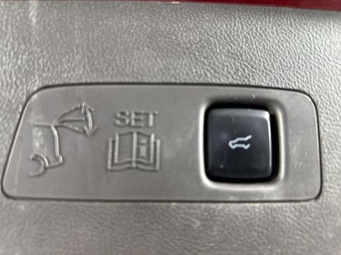 Used 2022 Lincoln Corsair Reserve w/ Equipment Group 201A image 24