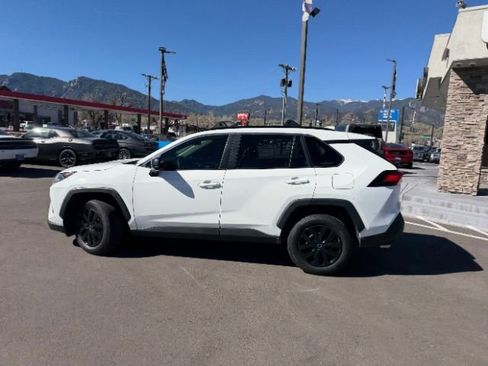 Used 2020 Toyota RAV4 LE w/ All Weather Liner Package image 9