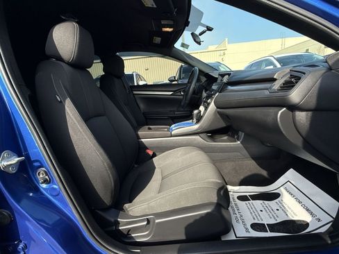 Used 2018 Honda Civic Sport image 24