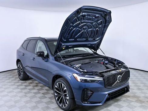 New 2026 Volvo XC60 B5 Ultra w/ Protection Package Premier image 33
