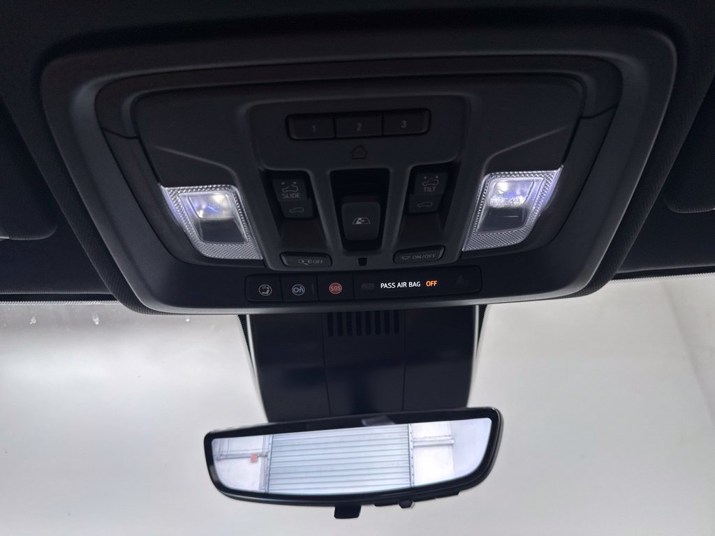 Used 2024 Chevrolet Silverado 2500 High Country AWD/4WD image 24