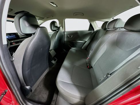 Used 2025 Kia K4 LXS FWD image 26