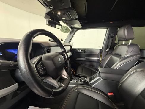 Used 2021 Ford Bronco Badlands AWD/4WD image 8