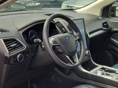 Certified 2024 Ford Edge SEL w/ Sport Appearance Package AWD/4WD image 5