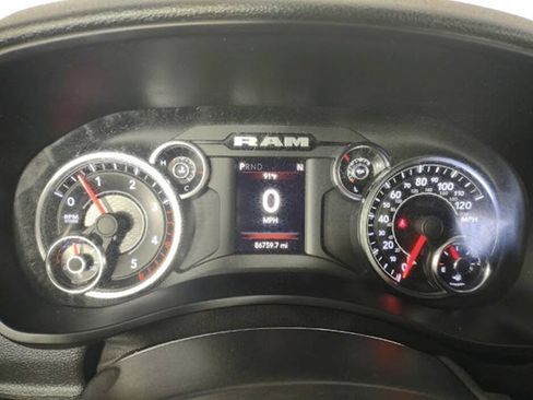 Used 2023 RAM 2500 Tradesman w/ Chrome Appearance Group AWD/4WD image 16
