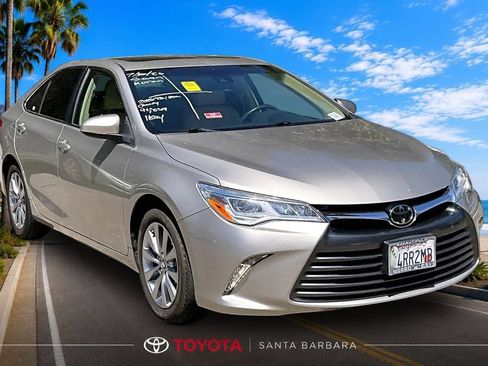 Used 2015 Toyota Camry XLE w/ Advanced Technology Package FWD image 1