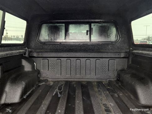 Used 2022 Jeep Gladiator Mojave w/ Cold Weather Group image 22