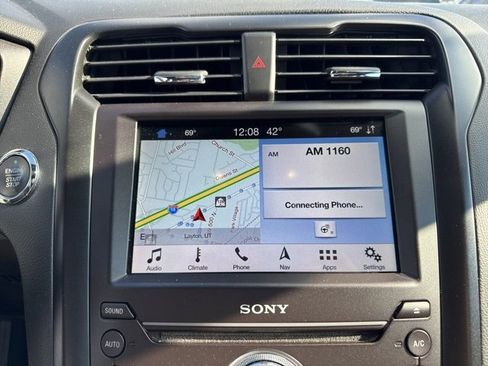 Used 2019 Ford Fusion Titanium image 24