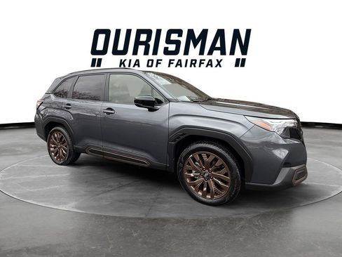 Used 2025 Subaru Forester Sport image 1