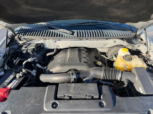 Used 2017 Ford Expedition Limited w/ Equipment Group 301A image 17