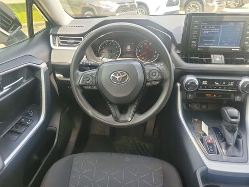 Certified 2021 Toyota RAV4 XLE FWD image 20
