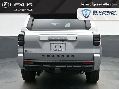 Used 2025 Toyota 4Runner TRD Sport image 7