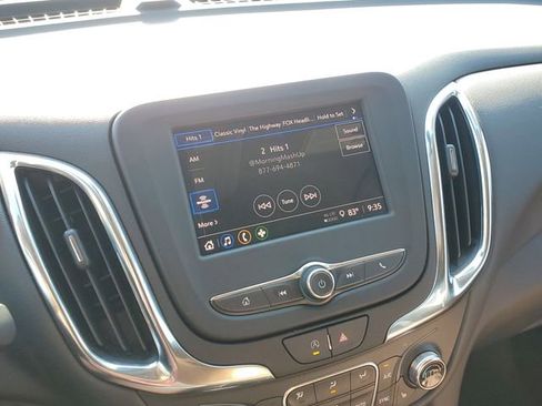 Used 2024 Chevrolet Equinox LT w/ LPO, Floor Liner Package AWD/4WD image 31