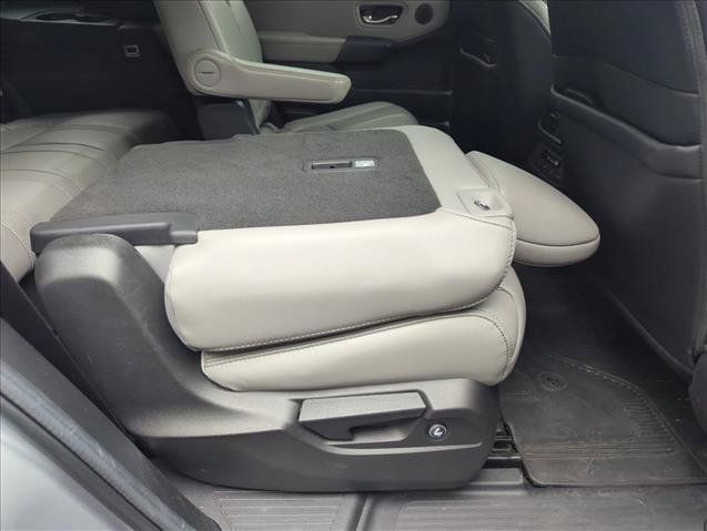 Used 2024 Honda Pilot EX-L image 25