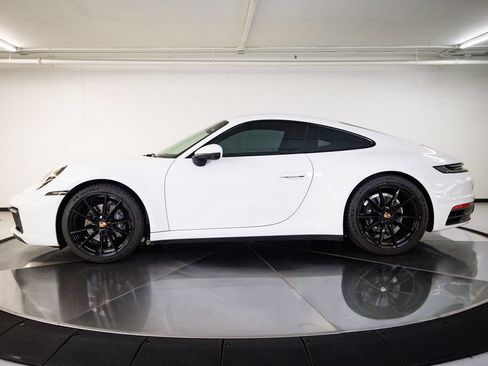Certified 2023 Porsche 911 Carrera RWD image 2