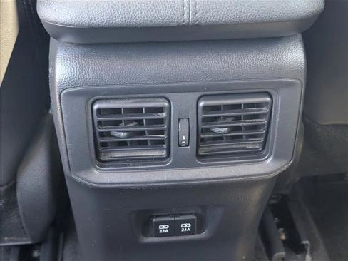Used 2021 Toyota RAV4 TRD Off-Road w/ TRD Off-Road Weather Package AWD/4WD image 17