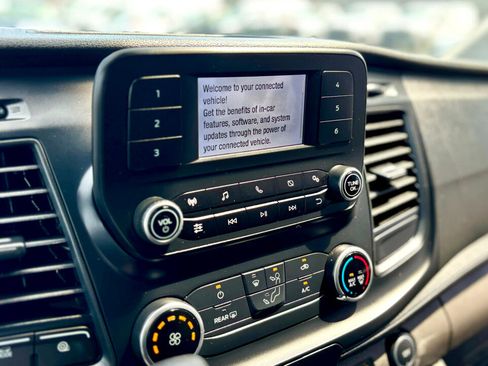 Used 2021 Ford Transit 150 XL image 17