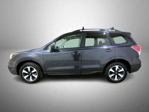 Used 2017 Subaru Forester 2.5i Premium image 8