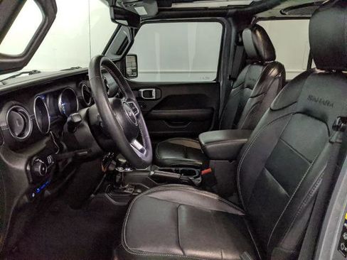 Used 2023 Jeep Wrangler Unlimited Sahara w/ Cold Weather Group image 24