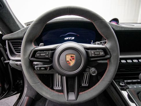 Used 2026 Porsche 911 GT3 RWD image 11