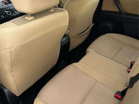 Used 2013 MAZDA MAZDA3 i Touring FWD image 15