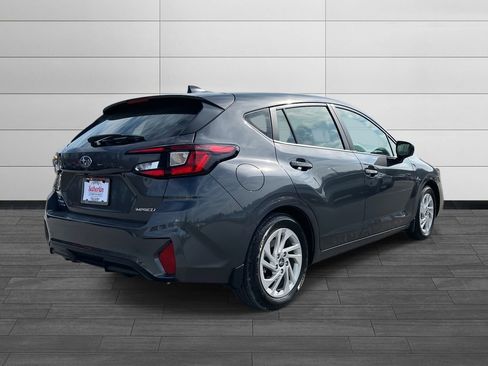 Used 2025 Subaru Impreza 2.0i image 3