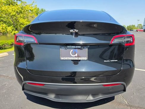 Used 2023 Tesla Model Y Long Range AWD/4WD image 10
