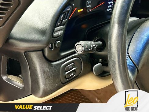 Used 1999 Chevrolet Corvette Convertible w/ Performance Handling Pkg image 10