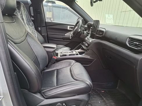 Used 2020 Ford Explorer ST w/ ST Street Pack AWD/4WD image 3