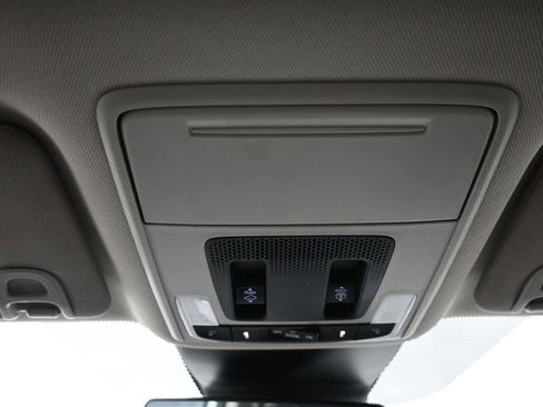Used 2024 Honda Pilot Elite image 17