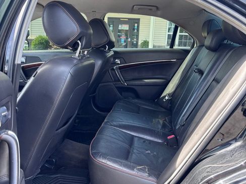 Used 2012 Lincoln MKZ FWD image 11
