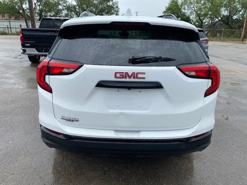 Used 2021 GMC Terrain SLE w/ Driver Convenience Package FWD image 5