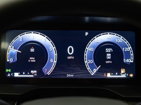 New 2026 Jeep Grand Cherokee Altitude image 18