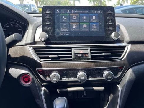 Used 2019 Honda Accord EX-L image 10