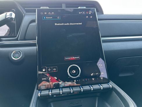 New 2026 GMC Terrain Elevation w/ Elevation Premium Package image 21