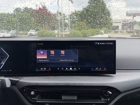 Used 2025 BMW 330i Sedan RWD image 23