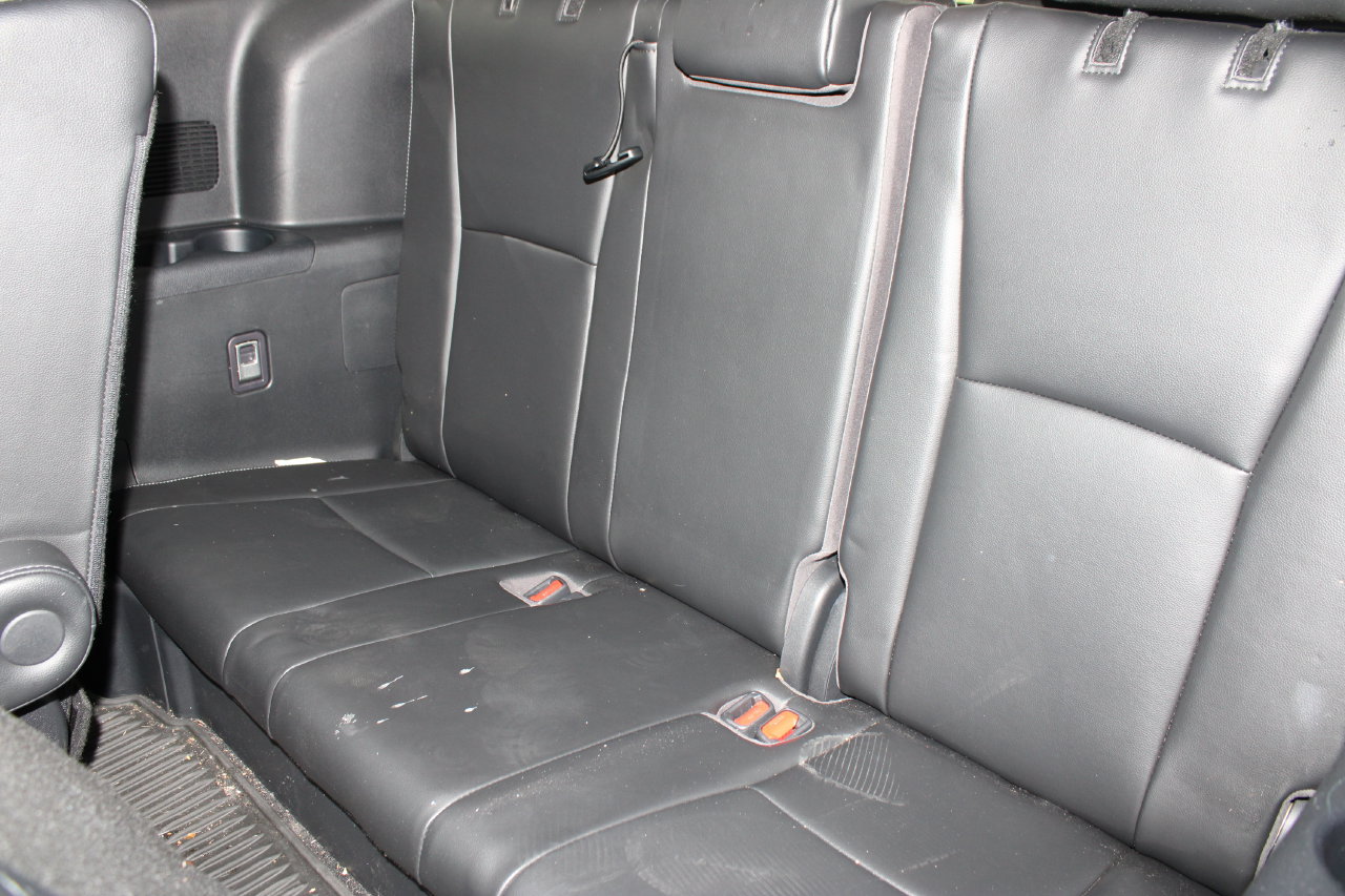 Used 2023 Toyota Highlander Limited AWD/4WD image 22