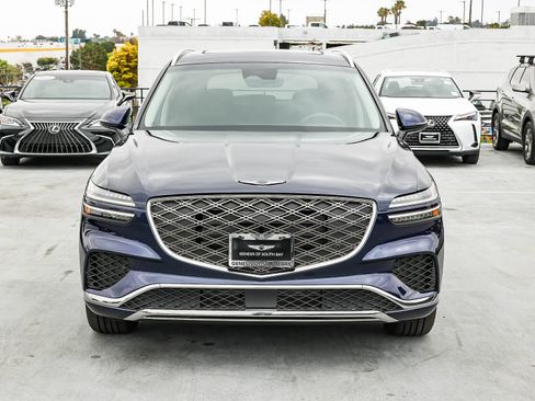 Used 2026 Genesis GV70 2.5T Select AWD/4WD image 2
