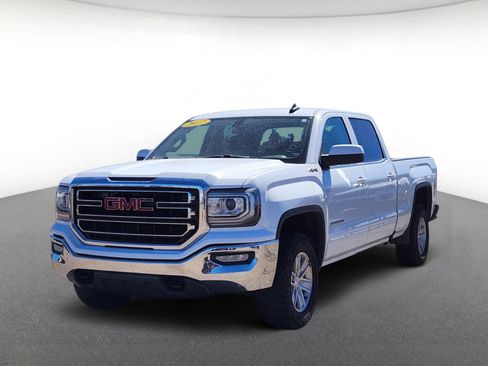 Used 2017 GMC Sierra 1500 SLE w/ SLE Value Package image 2