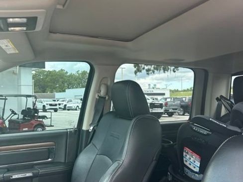 Used 2014 RAM 1500 Laramie AWD/4WD image 5