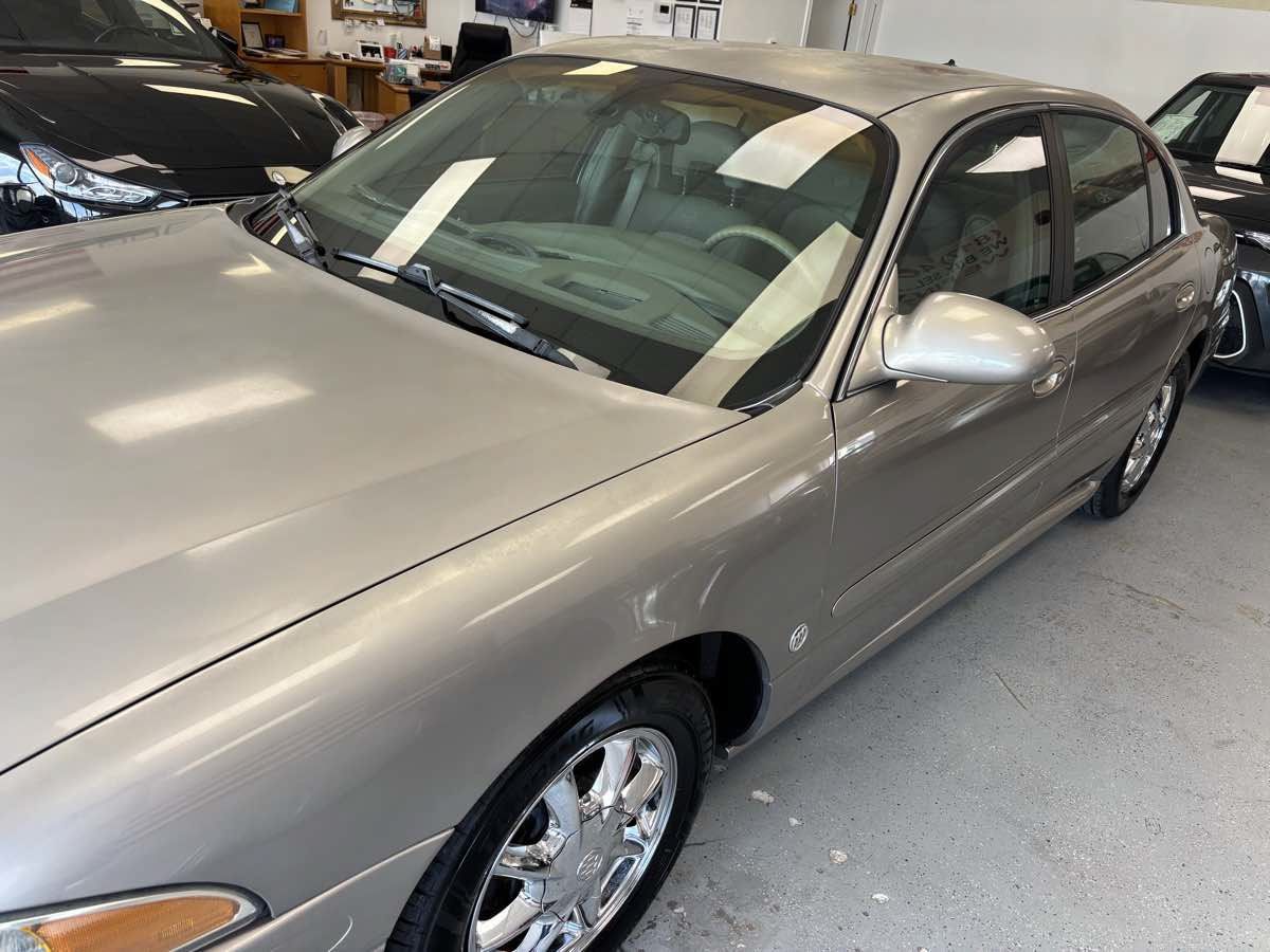 Used 2003 Buick Le Sabre Limited w/ Celebration Edition Package FWD image 4