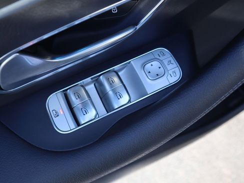 Certified 2025 Mercedes-Benz GLE 450e GLE 450e image 19