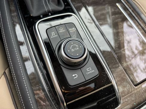 Used 2023 Nissan Armada Platinum w/ Captain's Chairs Package image 4