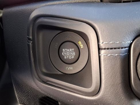 New 2026 Jeep Wrangler Unlimited Rubicon image 15