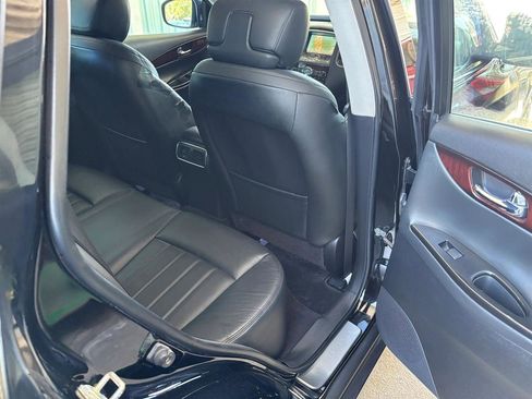 Used 2010 INFINITI EX35 Journey RWD image 12